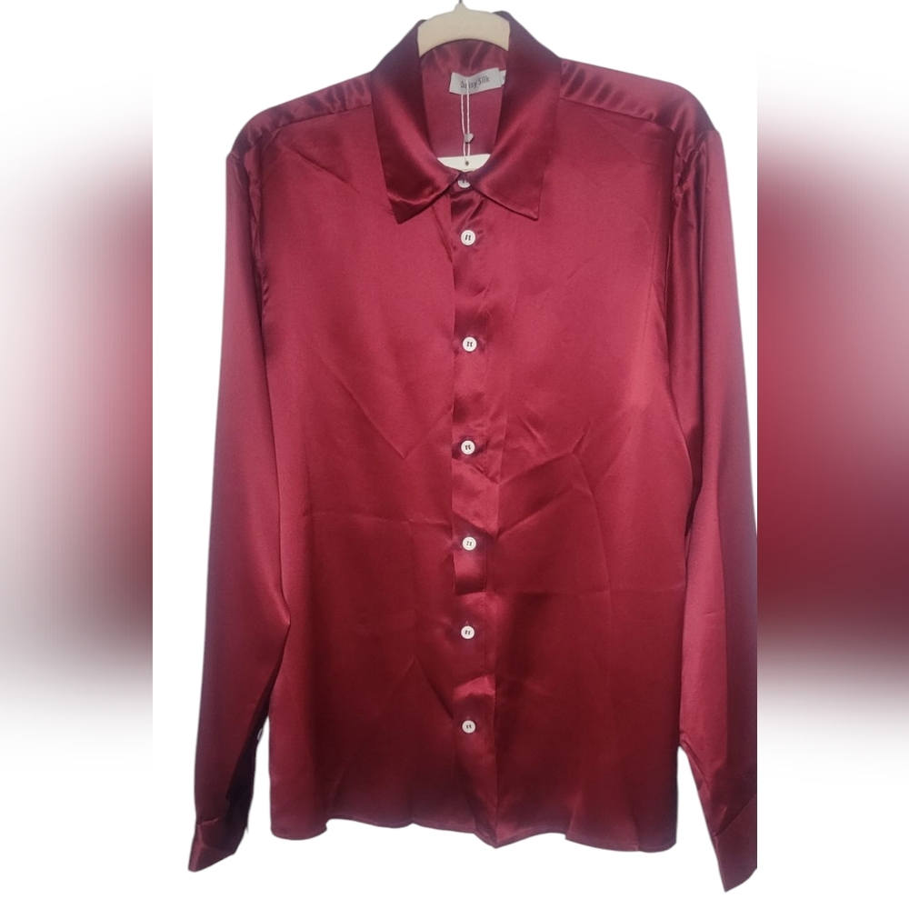 DaisySilk Men's Pure Silk Classic Red  Shirt NEW size M